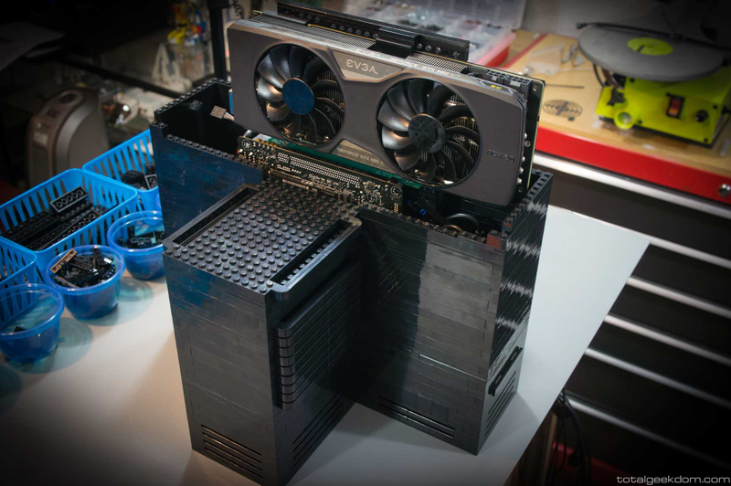Illustration for article titled LEGO Gaming PC Runs Much Cooler Than It Looks
